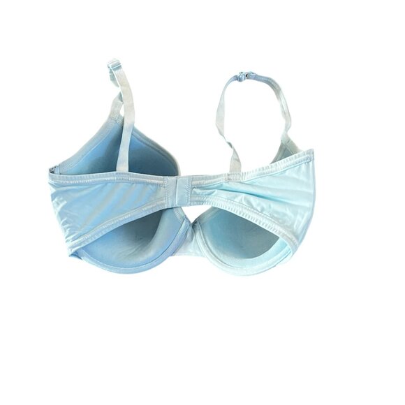 Victoria Secret Bra - Picture 2 of 3